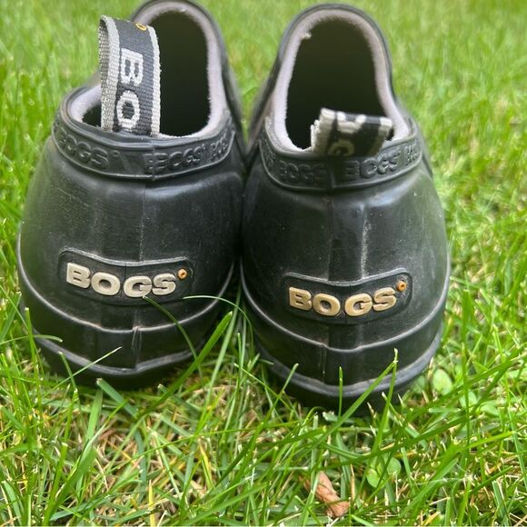 BOGS Women's Rue Black
Rubber Slip On Low Ankle
Rainboots Size US 10 EU 41 - Picture 12 of 13